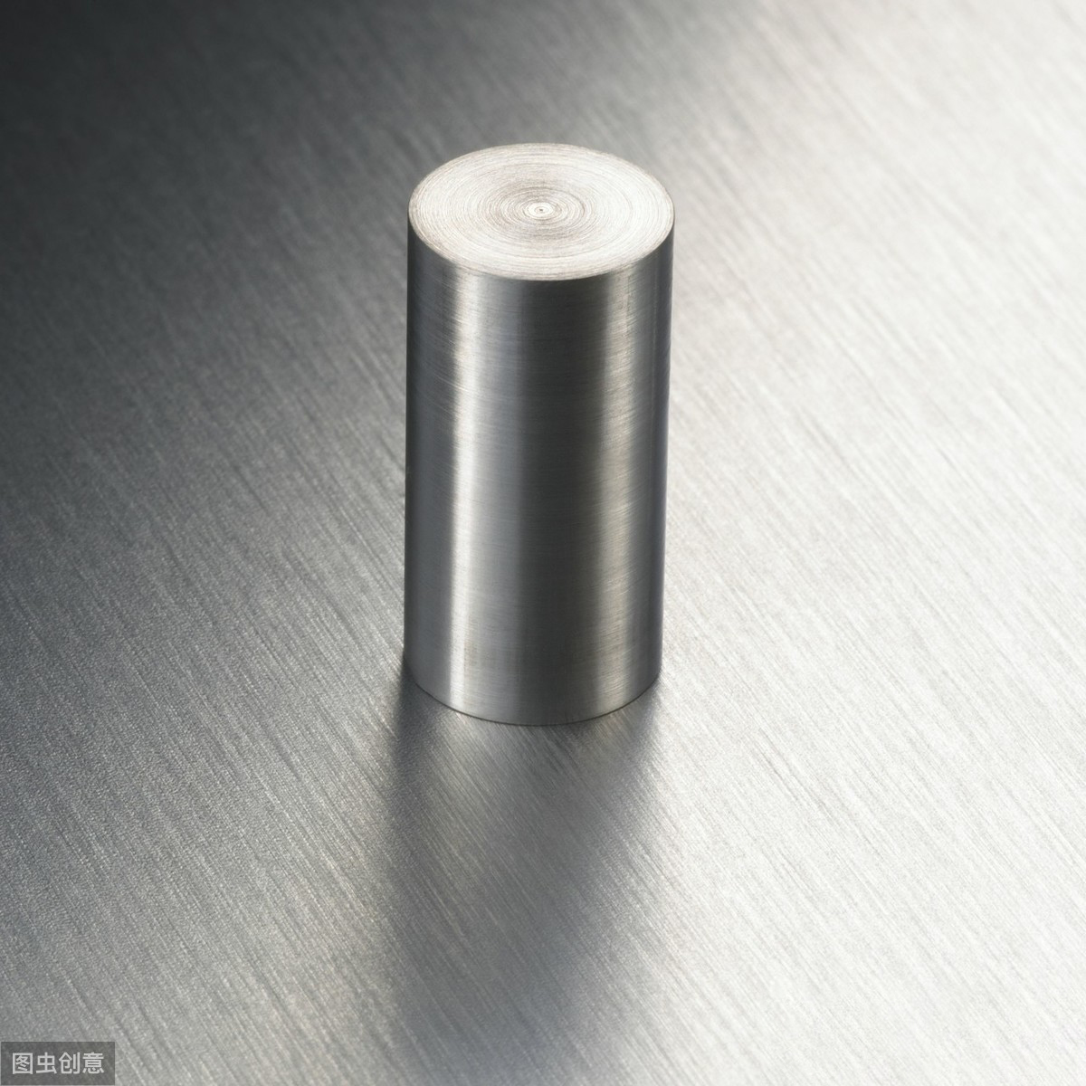 塑料模具鋼材使用性能要求有哪些-sks3可以替代的